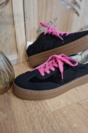 Basket roses et noires